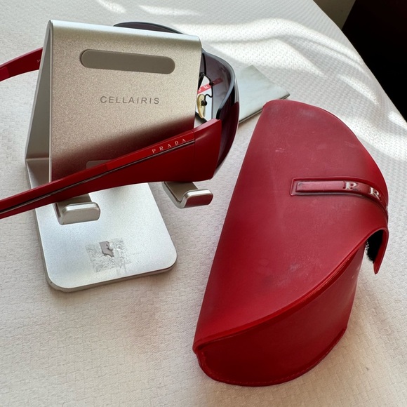 🔥Prada Sunglasses ( Large Size) - Picture 4 of 17